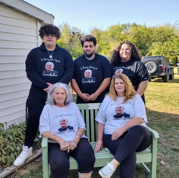 Meet your Posher, Laura - Picture 9 of 16